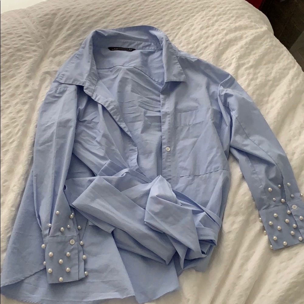 Top tie on front